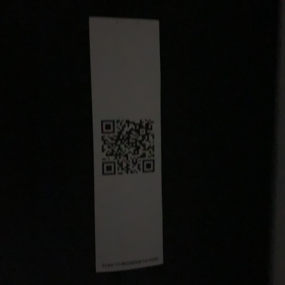 Supreme register to vote sticker - Picture 2 of 3